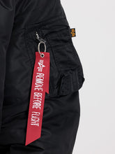 Laden Sie das Bild in den Galerie-Viewer, Alpha Industries MA-1 D-Tec - black
