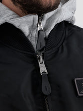 Laden Sie das Bild in den Galerie-Viewer, Alpha Industries MA-1 D-Tec - black
