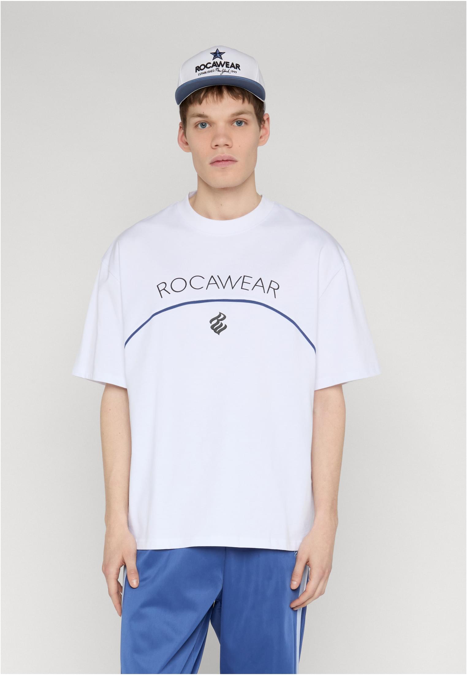 Rocawear ROCAFELLA Snap Back Cap White Blue am Model