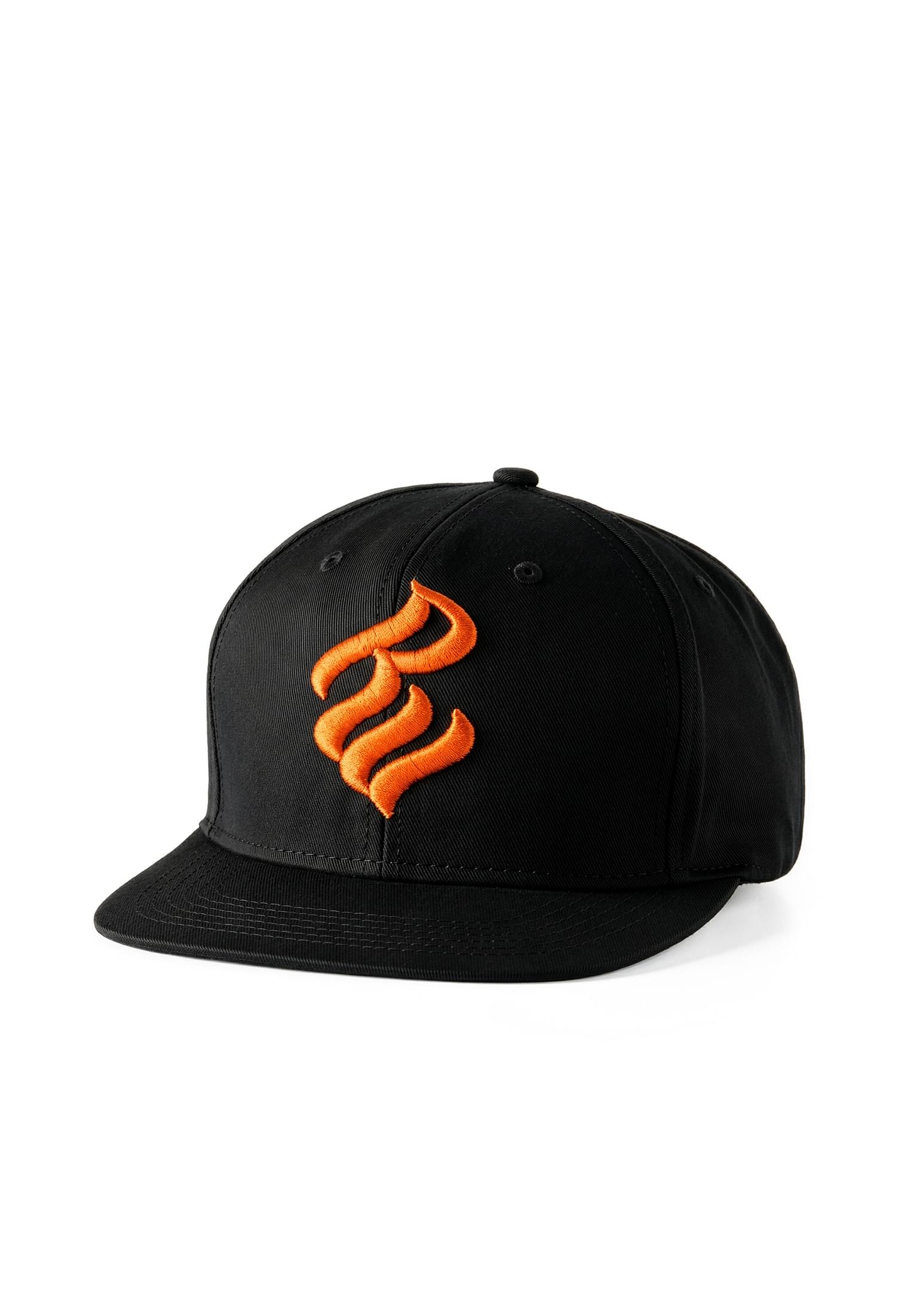 Rocawear CARTER Snap Back Cap Schwarz mit orangefarbener 3D-Stickerei – Schrägansicht