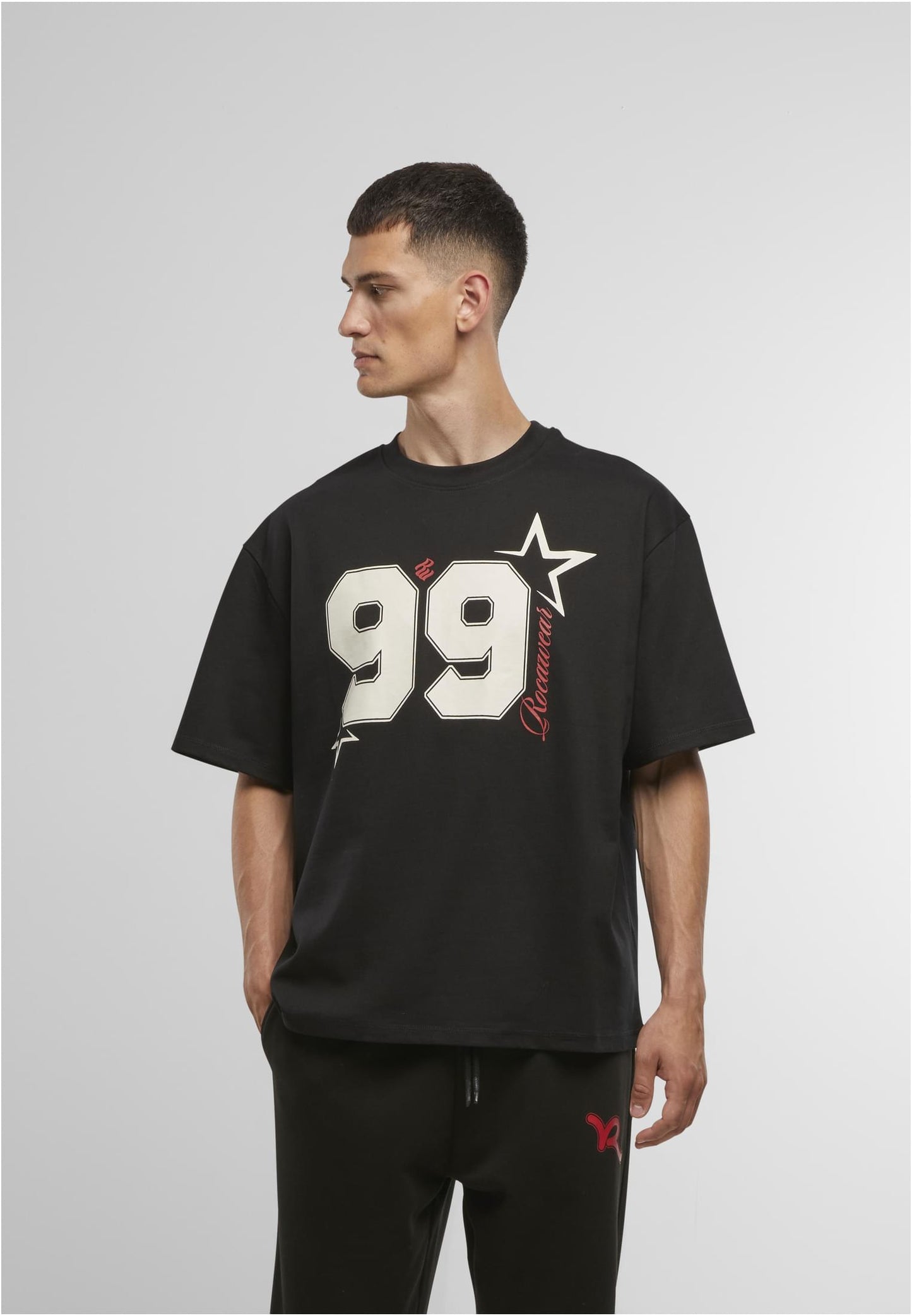 Rocawear T-Shirt Numbers Herren Schwarz Vorderansicht mit 99 Print
