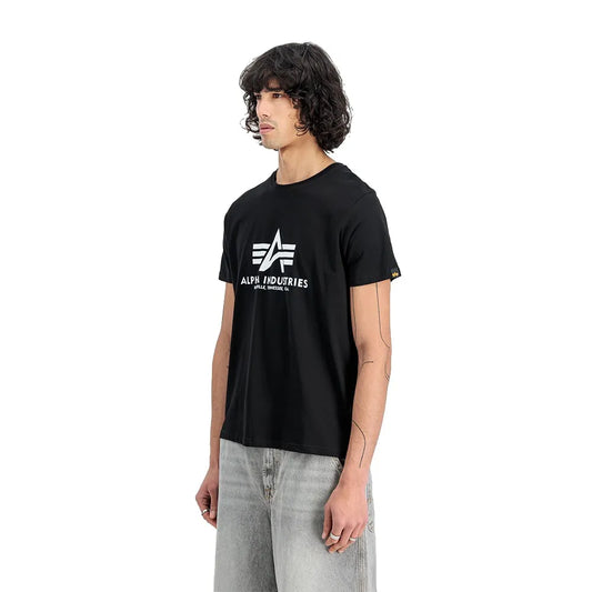 Alpha Industries Basic T-Shirt Schwarz mit Frontlogo