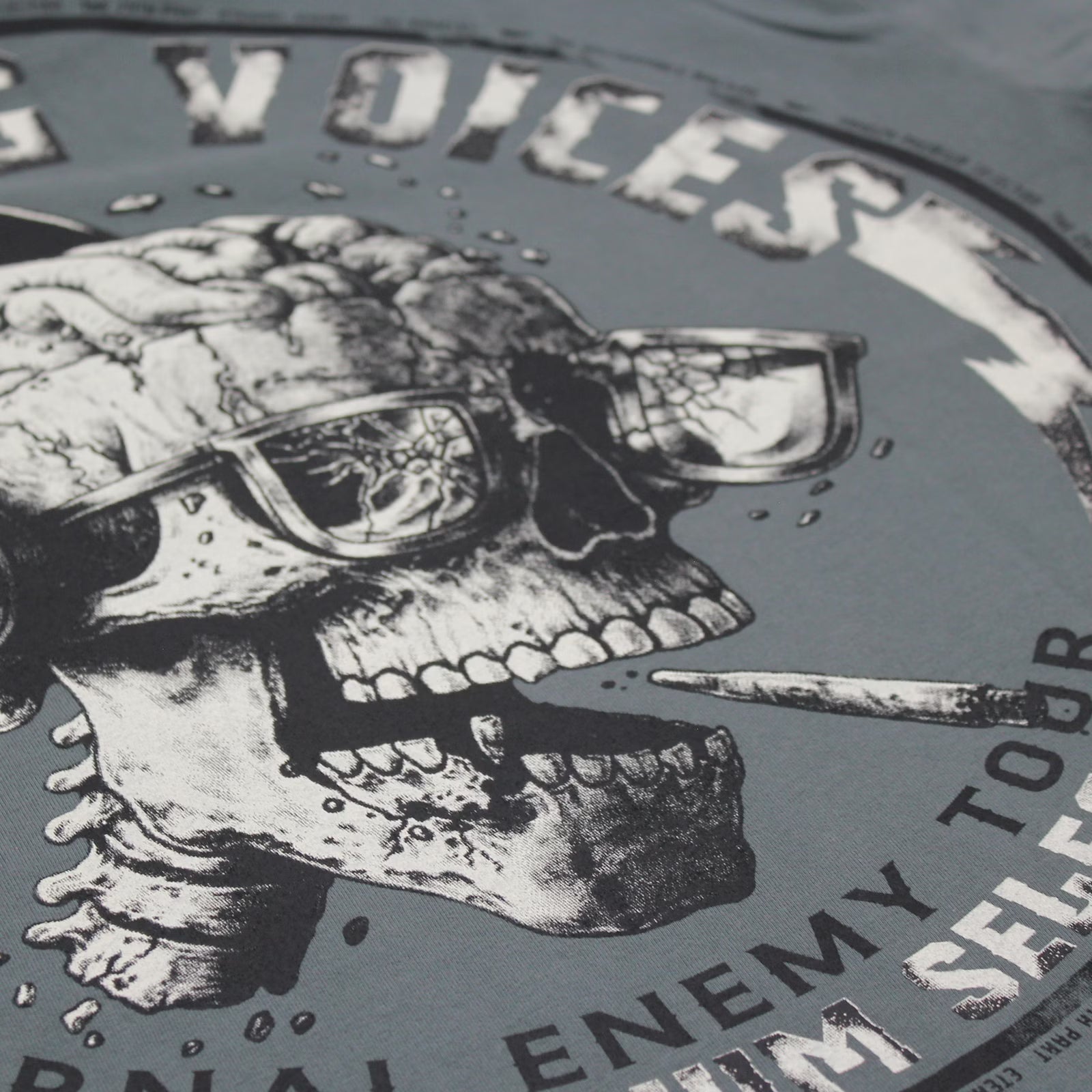 Yakuza Premium Print-Qualität auf Oliv im Detail