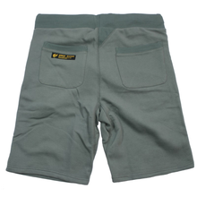 Laden Sie das Bild in den Galerie-Viewer, Yakuza Premium YPJO 3828 Jogging Shorts Oliv
