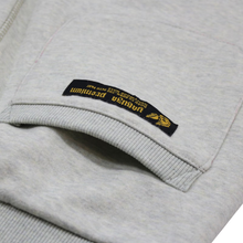 Laden Sie das Bild in den Galerie-Viewer, Yakuza Premium YPJO 3828 Jogging Shorts Grau/Grün
