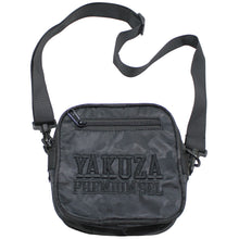 Laden Sie das Bild in den Galerie-Viewer, Yakuza Premium 3574 Schultertasche Schwarz Camouflage
