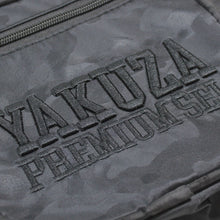 Laden Sie das Bild in den Galerie-Viewer, Yakuza Premium 3574 Schultertasche Schwarz Camouflage
