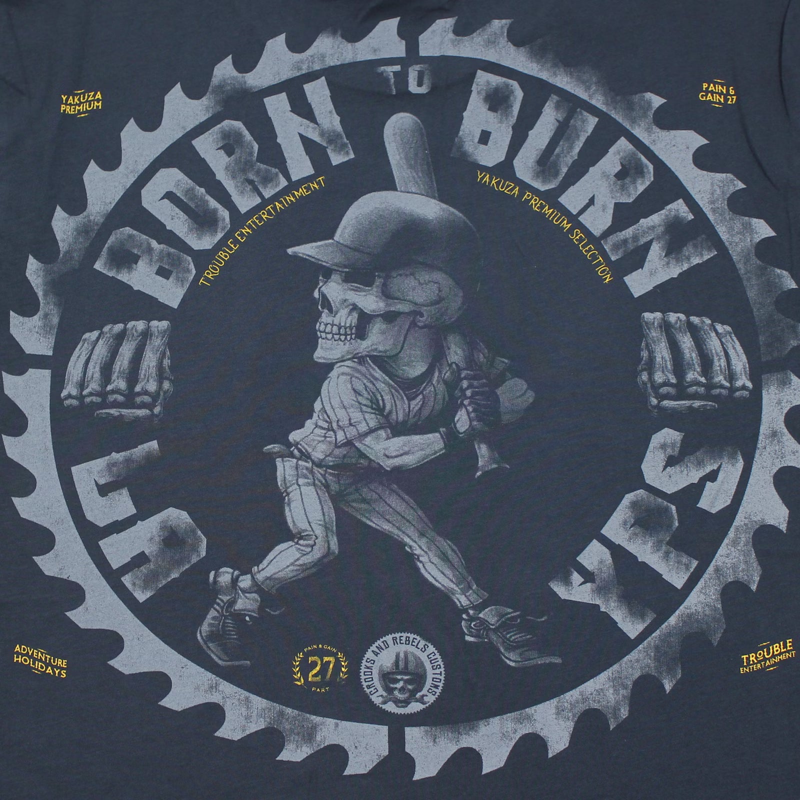 Yakuza Premium T-Shirt in Dunkelblau mit Skull-Print auf Rücken und Brust, weiche Pima-Baumwolle