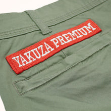 Laden Sie das Bild in den Galerie-Viewer, Yakuza Premium 3753 Cargo Pants Olive
