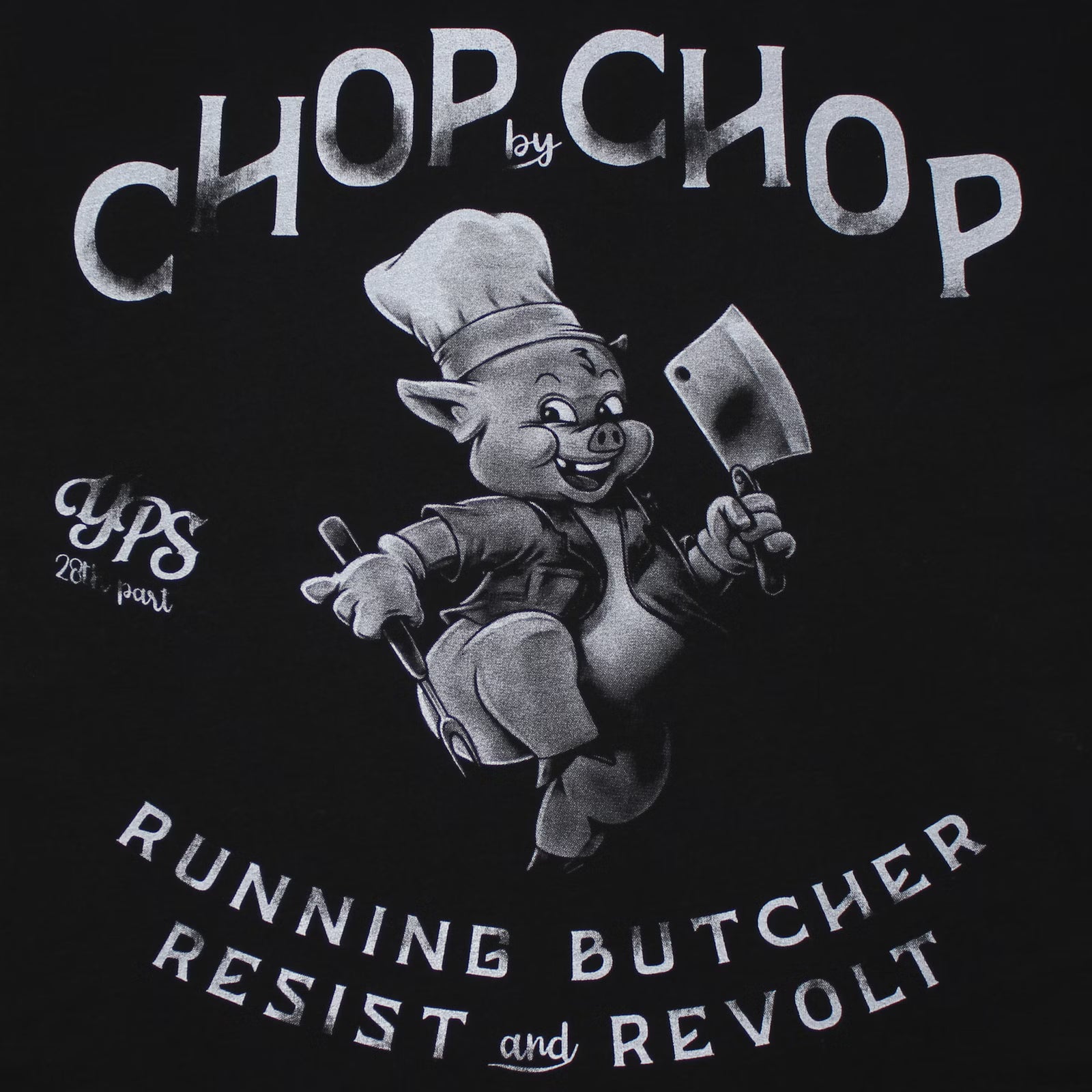 Yakuza Premium Selection T-Shirt in Schwarz mit grossem Frontprint Schwein als Koch und Chop by Chop Schriftzug auf dem Rücken