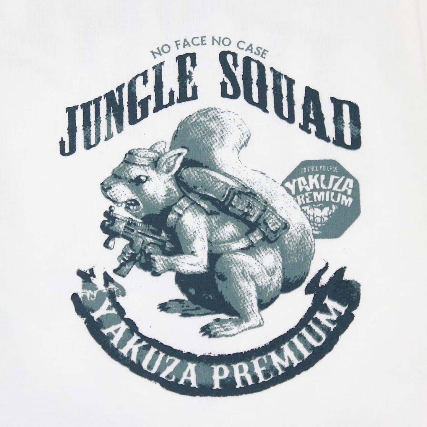 Natur Weisses Yakuza Premium T-Shirt mit Brustprint und grossem Rückenprint