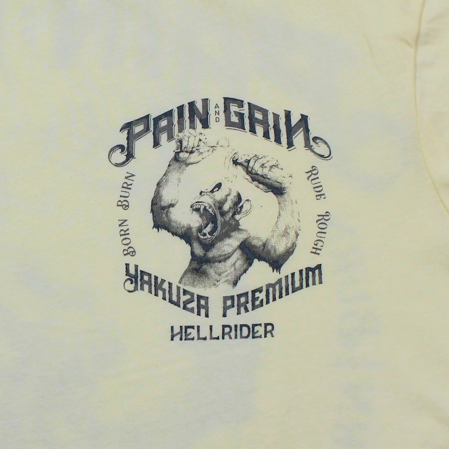 Hellgelb Yakuza Premium T-Shirt YPS 3909 mit wütendem Affenprint auf dem Rücken.
