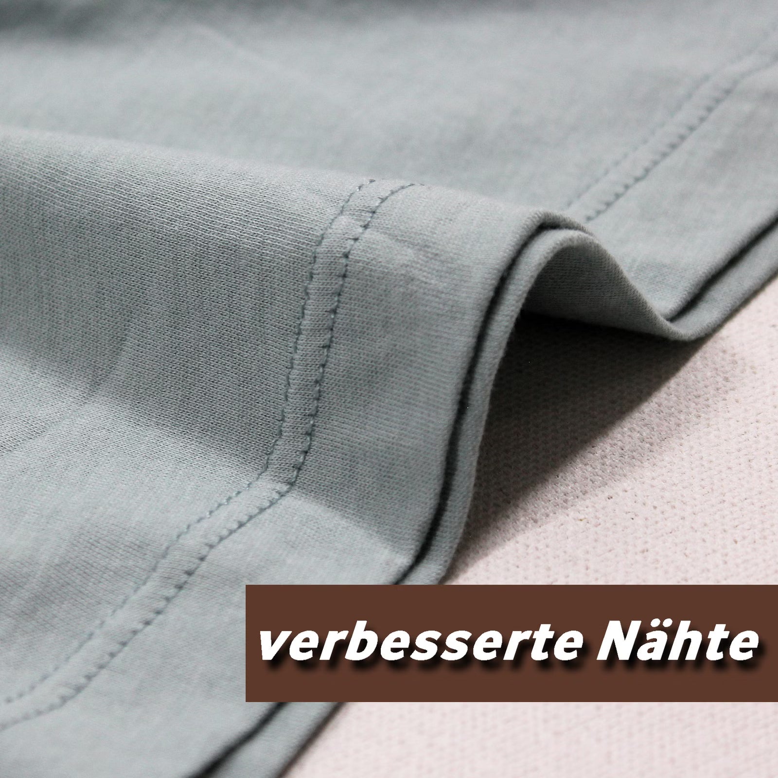 Yakuza Premium T-Shirt 3903 in hellblau mit grossem, detailreichem Rückenprint und kleinem Logo auf der linken Brust.