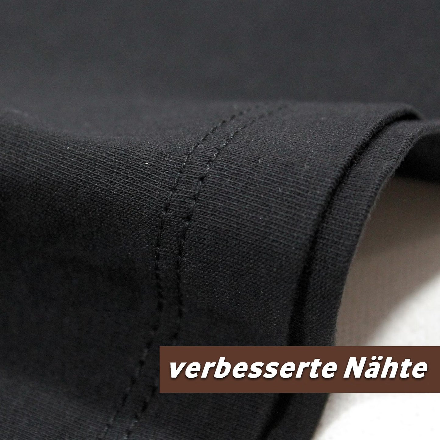 akuza Premium 3905 T-Shirt in schwarz mit grossem, detailreichem Rückenprint und kleinem Frontprint.