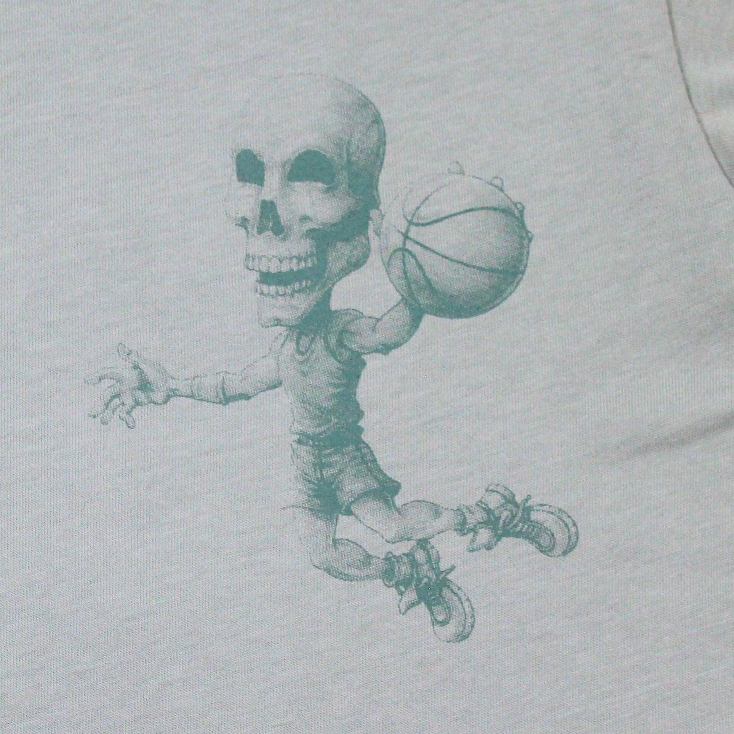 Hochwertige 180g Pima-Baumwolle und verstärkte Nähte beim mint Yakuza Premium T-Shirt.